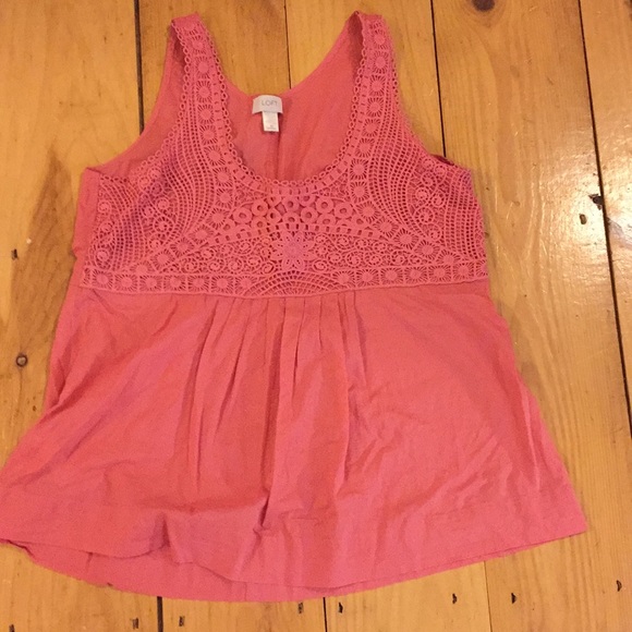 LOFT Tops - NWOT Super Cute Loft Sleeveless Shirt